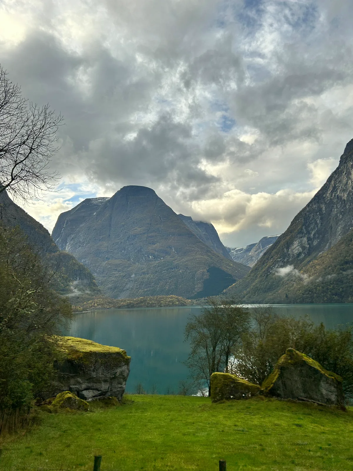 Mountains and water in the Norwegian landscape